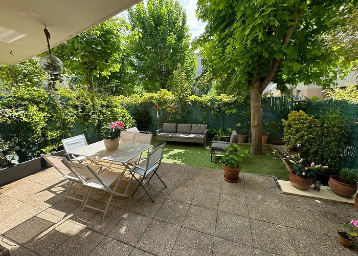 Le Jardin Du Stade By Uta House